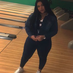 Meet your Posher, Ronesha